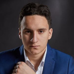 Meet your Posher, Adham